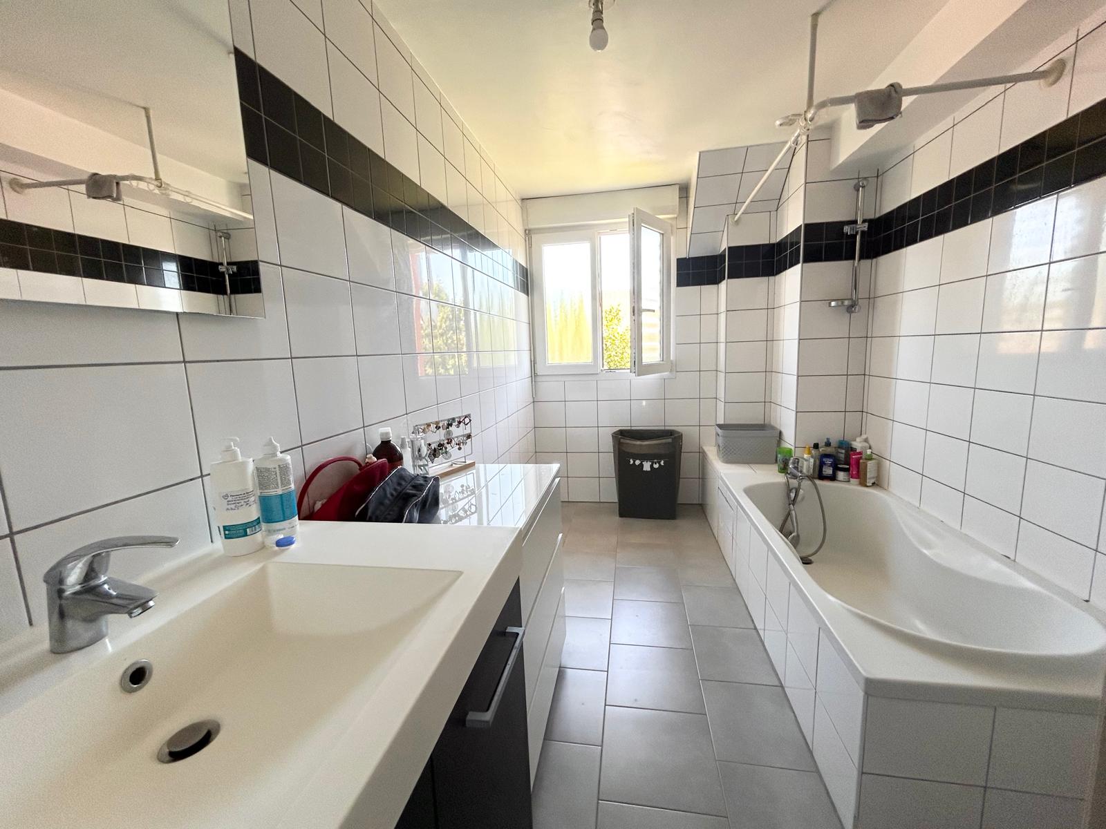 Chambre 2 – Duplex Larivière